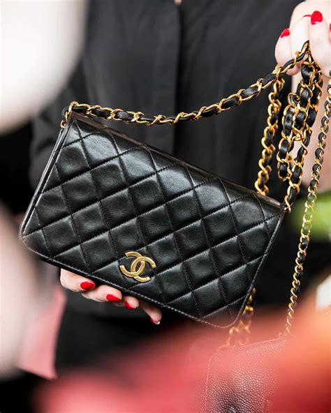 where to buy chanel bag in paris|chanel bag vintage paris.